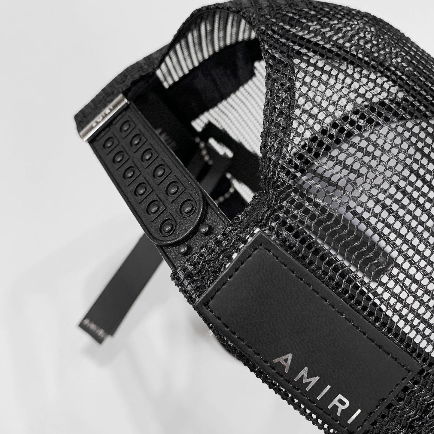 AMIRI LOGO TRUCKER CAPS AMIRI